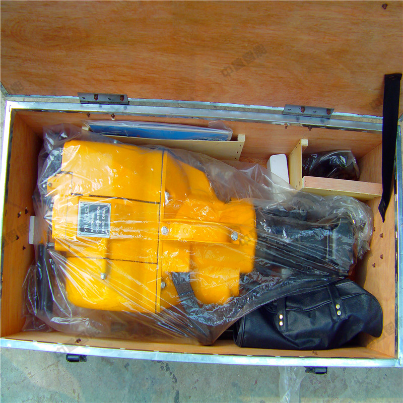 內(nèi)燃鑿巖機3_wps圖片.jpg 內(nèi)燃鑿巖機3_wps圖片.jpg